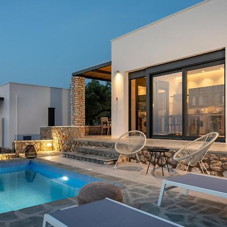 Casatino Villas Kalianeika Exterior photo